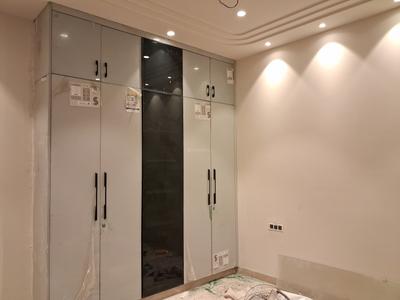 Bedroom Image of 1800 Sq.ft 3 BHK Builder Floor for sale in Paschim Vihar New Delhi for Rs. 36500000