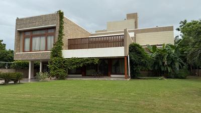 Image of 13500 Sq.ft 6 BHK Villa for rent in Shantipura, Ahmedabad for Rs. 400000