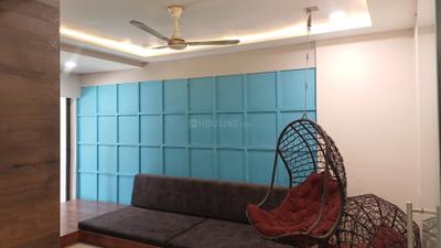 Living Room Image of 2115 Sq.ft 3 BHK Apartment / Flat for rent in Devnandan Heights, Chandkheda Ahmedabad for Rs. 40000