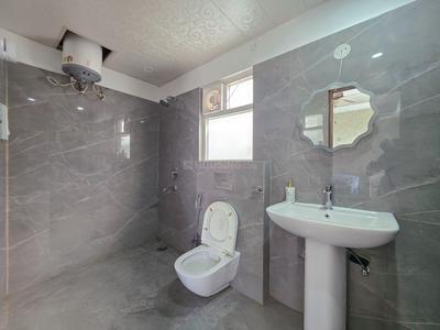 Bathroom Image of 1270 Sq.ft 2 BHK Apartment / Flat for sale in Canal Road Dehradun for Rs. 13000000