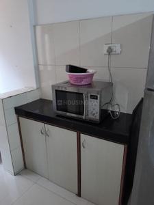 Kitchen Image of 1000 Sq.ft 2 BHK Apartment / Flat for rent in Raviraj Fortaleza Apartment, Kalyani Nagar Pune for Rs. 55000