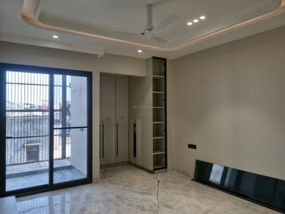 Bedroom Image of 3771 Sq.ft 4 BHK Builder Floor for sale in Janakpuri New Delhi for Rs. 105000001