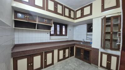 Kitchen Image of 1700 Sq.ft 3 BHK Apartment / Flat for sale in Vasant Kunj New Delhi for Rs. 43500000