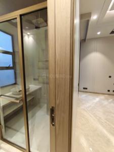 Bedroom Image of 2700 Sq.ft 4 BHK Builder Floor for sale in Green Park New Delhi for Rs. 95000000
