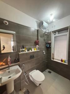Image of 650 Sq.ft 2 BHK Apartment / Flat for rent in Rustomjee Erika, Bandra East, Mumbai for Rs. 115000