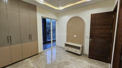 Bedroom Image of 1350 Sq.ft 3 BHK Builder Floor for sale in Paschim Vihar New Delhi for Rs. 27500000