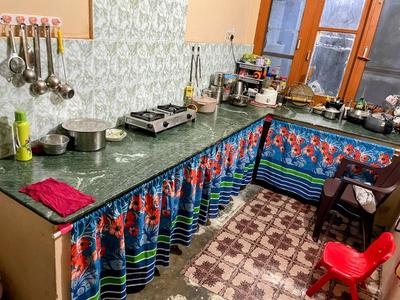 Kitchen Image of 900 Sq.ft 2 BHK Apartment / Flat for sale in Sector 11 Dwarka New Delhi for Rs. 19000000