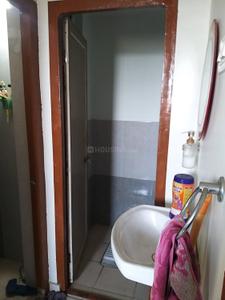 Bathroom Image of 650 Sq.ft 1 BHK Apartment / Flat for sale in Imran Nagar Vapi for Rs. 1750000