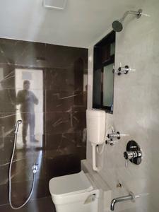 Common Bathroom Image of 1510 Sq.ft 3 BHK Apartment / Flat for rent in Lodha Sterling, Thane West Thane for Rs. 75000