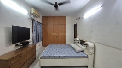 Bedroom Image of 1750 Sq.ft 3 BHK Apartment / Flat for rent in Vasant Kunj New Delhi for Rs. 85000