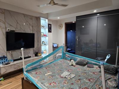 Bedroom Image of 1900 Sq.ft 3 BHK Builder Floor for sale in Tilak Nagar New Delhi for Rs. 30500000