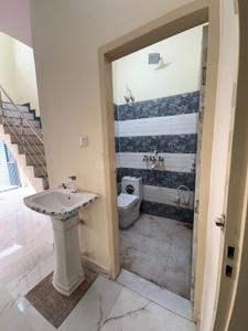 Image of 1100 Sq.ft 4 BHK Independent House for sale in Bhanauta, Greater Noida for Rs. 4200583