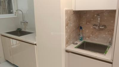 Kitchen Image of 2200 Sq.ft 3 BHK Apartment / Flat for rent in Sector 19 Dwarka New Delhi for Rs. 85000