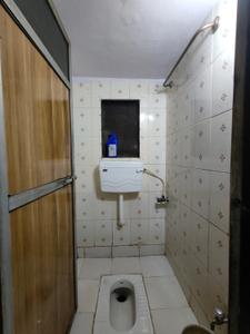 Bathroom Image of 520 Sq.ft 1 BHK Apartment / Flat for sale in Kalwa Thane for Rs. 3600000