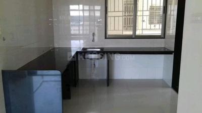 Kitchen Image of 750 Sq.ft 2 BHK Apartment / Flat for rent in Spine Road Pune for Rs. 27000