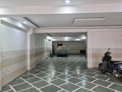 Car Garage Image of 820 Sq.ft 3 BHK Builder Floor for rent in Hastsal New Delhi for Rs. 18000