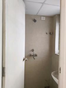 Common Bathroom Image of 600 Sq.ft 2 BHK Apartment / Flat for rent in RGC Runwal My City EWS LIG Building, Dombivli East Thane for Rs. 9998