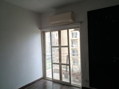 Bedroom Image of 1592 Sq.ft 3 BHK Apartment / Flat for sale in Paras Tierea, Sector 137 Noida for Rs. 13800000