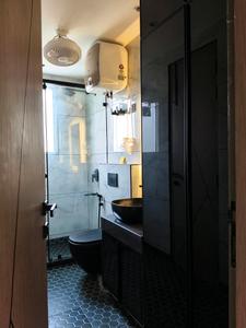 Common Bathroom Image of 2250 Sq.ft 4 BHK Builder Floor for sale in Mayfield Garden Luxury Floors, Mayfield Garden Gurgaon for Rs. 35500000