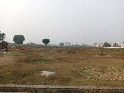 Image of 425 Sq.ft Residential Plot / Land for sale in Ghodi Bachheda, Greater Noida for Rs. 34000005