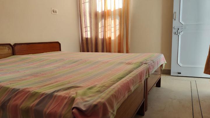 Bedroom Image of Pg for boys in Sector 11, Panchkula