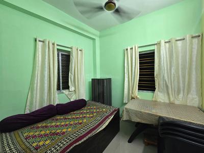 Bedroom Image of 500 Sq.ft 2 BHK Apartment / Flat for rent in Tangra Kolkata for Rs. 17400