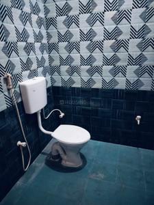 Bathroom Image of 1200 Sq.ft 1 BHK Builder Floor for rent in Thorapadi Vellore for Rs. 9000