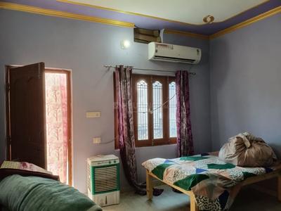 Bedroom Image of 500 Sq.ft 2 BHK Independent House for rent in Sarnath Varanasi for Rs. 9000