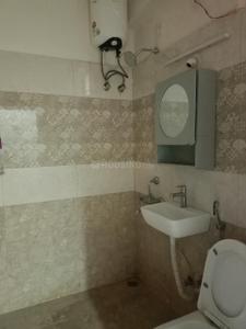 Image of 1600 Sq.ft 3 BHK Apartment / Flat for rent in Srinagar Colony, Hyderabad for Rs. 37000