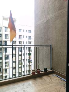 Living Room Image of 1086 Sq.ft 2 BHK Apartment / Flat for rent in Lodha CASA LAKESIDE, Palava Phase 2 Thane for Rs. 17000