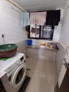 Bathroom Image of 1890 Sq.ft 3 BHK Apartment / Flat for sale in Sunflower Heights, Kudasan Gandhinagar for Rs. 9500000