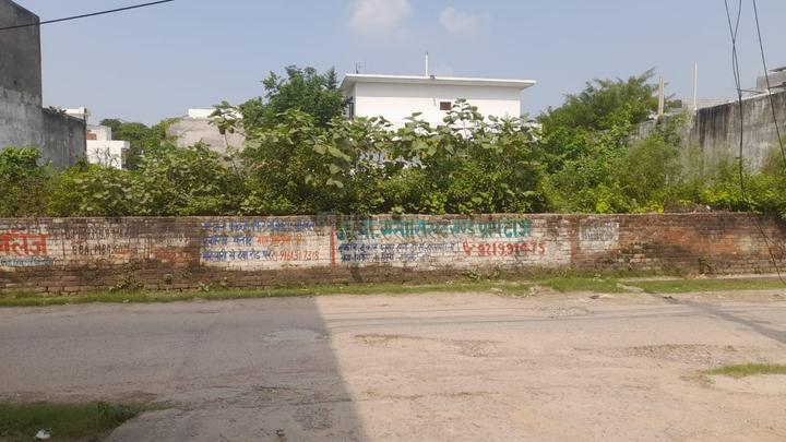 Chinhat Main Image 1