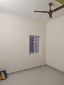 Bedroom Image of 800 Sq.ft 2 BHK Builder Floor for rent in Moolakulam Puducherry for Rs. 16000
