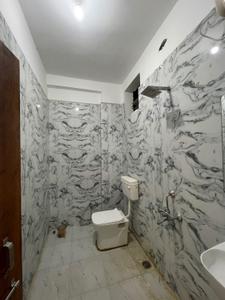Bathroom Image of 1000 Sq.ft 1 RK Apartment / Flat for rent in Mahalakshmi Nagar Indore for Rs. 12500