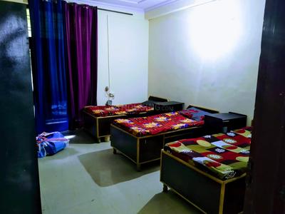 Bedroom Image of Heritage pg in Sector 62, Noida