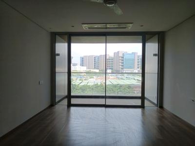 Bedroom Image of 2850 Sq.ft 3.5 BHK Apartment / Flat for sale in Panchshil Towers, Kharadi Pune for Rs. 45550000