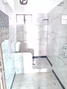 Bathroom Image of 1200 Sq.ft 2.5 BHK Apartment / Flat for rent in Line Bazar Purnea for Rs. 10000