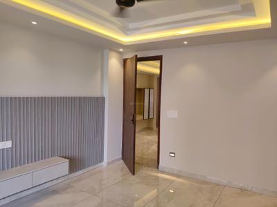 Bedroom Image of 3000 Sq.ft 3 BHK Builder Floor for rent in DLF Carlton Estate, Sector 53 Gurgaon for Rs. 90000