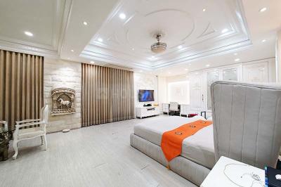 Hall Image of 7200 Sq.ft 7 BHK Penthouse for sale in Satellite Ahmedabad for Rs. 105000000