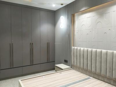 Bedroom Image of 1800 Sq.ft 3 BHK Builder Floor for sale in Vikaspuri New Delhi for Rs. 33500000