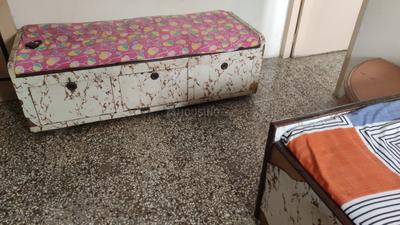 Bedroom Image of 400 Sq.ft 1 RK Apartment / Flat for rent in New Textile Market Surat for Rs. 7000