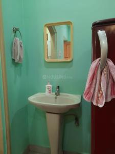 Bathroom Image of 2025 Sq.ft 3 BHK Apartment / Flat for sale in Prakasam Nagar Rajahmundry for Rs. 11500000