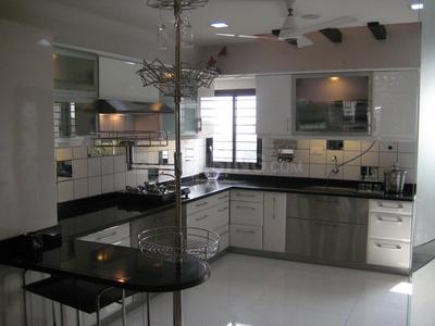Kitchen Image of 2400 Sq.ft 4 BHK Apartment / Flat for sale in Rustomjee Seasons, Bandra East Mumbai for Rs. 140000000