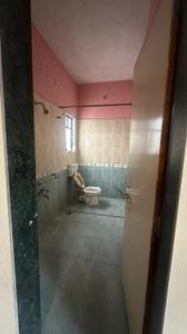 Bathroom Image of 4000 Sq.ft 4 BHK Independent House for rent in Pimpri Pune for Rs. 40000