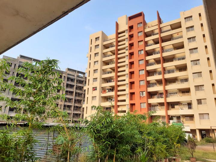 Gorhe Bk. Main Image 1