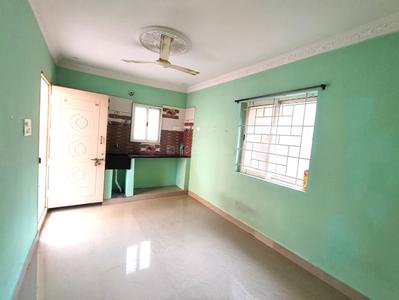 1 RK Independent Builder Floor