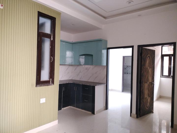 Vishal DLF Paradise Main Image 1