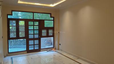 Living Room Image of 1350 Sq.ft 3 BHK Builder Floor for sale in Naraina New Delhi for Rs. 31000000