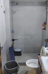 Bathroom Image of 1450 Sq.ft 3 BHK Apartment / Flat for sale in DLF Capital Greens Phase 1 And 2, Karampura New Delhi for Rs. 28000000