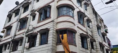 Building Image of 700 Sq.ft 2 BHK Apartment / Flat for sale in Paschim Putiary Kolkata for Rs. 2500000
